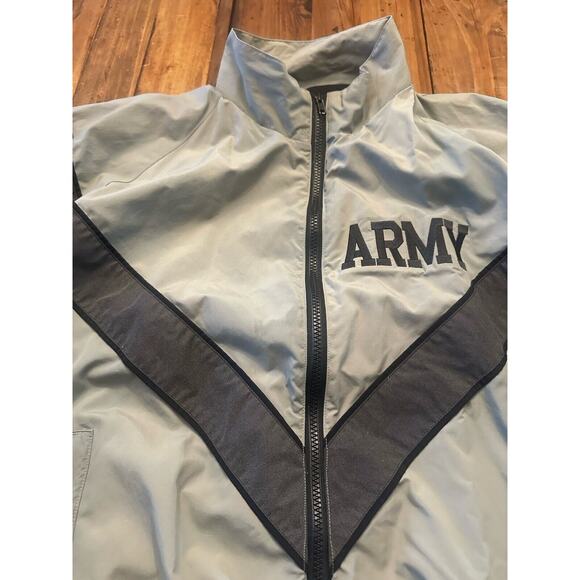 Vintage Army Windbreaker Jacket Track Grey Size Medium Full Zip Pockets Vents - Picture 3 of 14